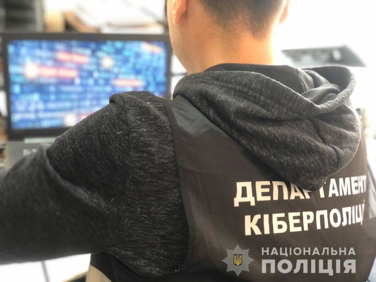 В Харьковской области задержали группу хакеров. Они взломали более 20 тыс. серверов по всему миру