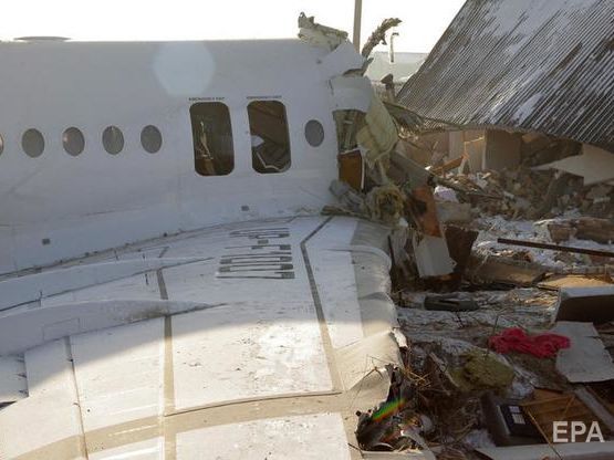Следствие назвало три версии авиакатастрофы рядом с аэропортом Алматы