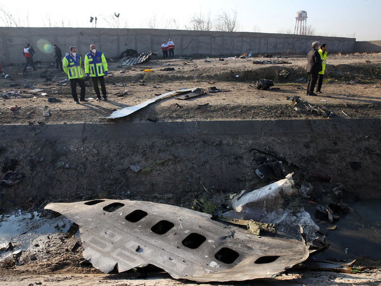 ﻿В Ірані розбився літак "Міжнародних авіаліній України", загинуло 176 людей. Онлайн-репортаж