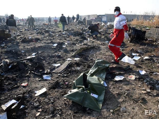 На борту разбившегося самолета находилось 11 украинцев – СНБО