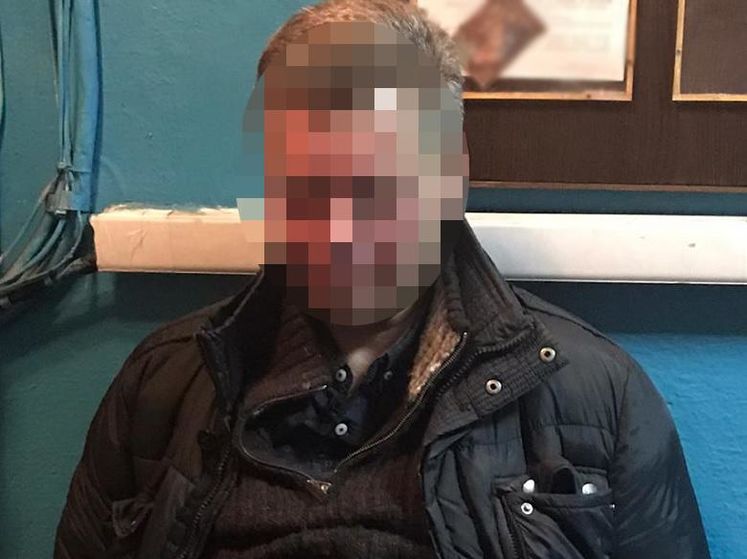 В Киевском метро задержан мужчина, который ударил правоохранителя – полиция