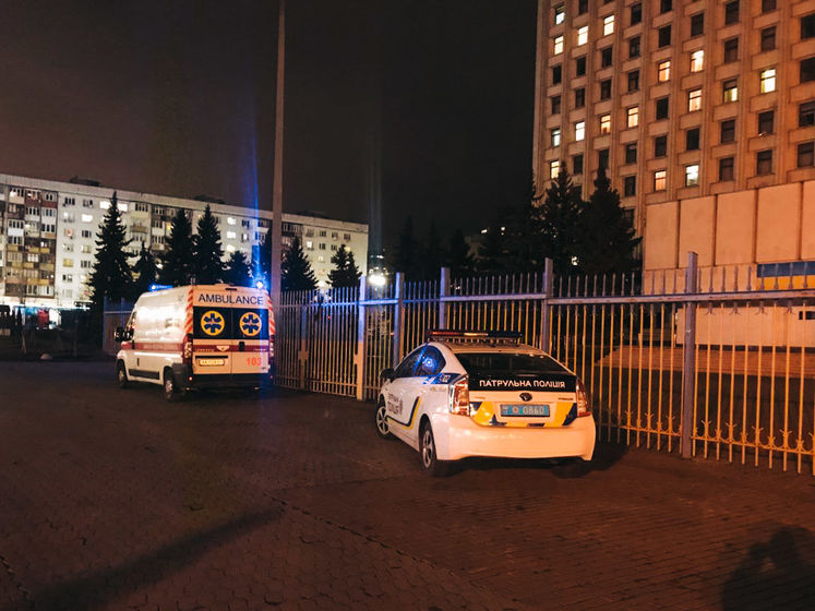 ﻿Працівником Управління держохорони, який застрелився в будівлі ЦВК, був 25-річний Ярослав Розумняк – ЗМІ