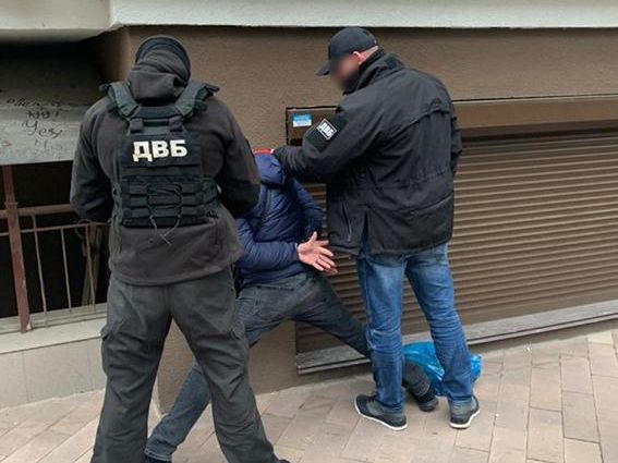 Бойовика "ДНР", який стріляв у правоохоронців у Києві, заарештували на два місяці