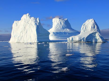 Гренландія збирається продавати воду льодовиків, що тануть