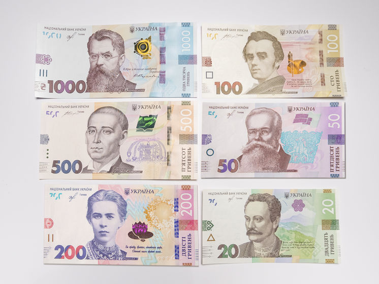 Госдолг Украины из-за девальвации гривны сократился на $1 млрд 