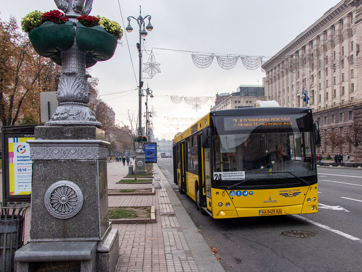 Дополнительных автобусов в Киеве не будет, горожане должны оставаться дома – замглавы КГГА