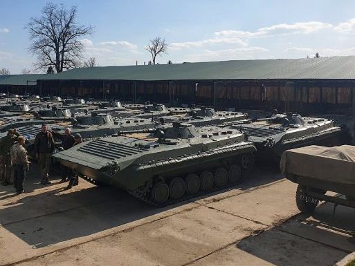 ﻿"Укрспецекспорт" доправив в Україну 37 бойових машин піхоти