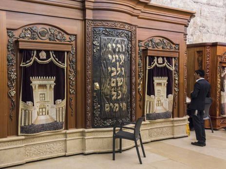 ﻿Ізраїльський медик Гольдман: Ми першими закрили всі синагоги, храми й мечеті