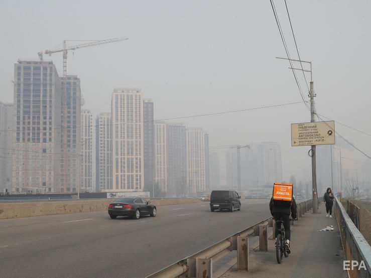 ﻿Забруднення повітря в Києві. Укргідрометцентр назвав причину 