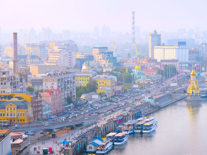 ﻿Якість повітря в Києві значно покращилася, ще вчора він був на першому місці в рейтингу найбільш забруднених міст
