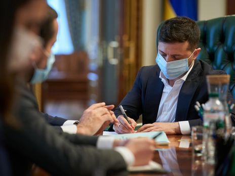 Зеленский провел совещание с представителями Кабинета Министров и государственных ведомств, ответственных за предотвращение распространения COVID-19
