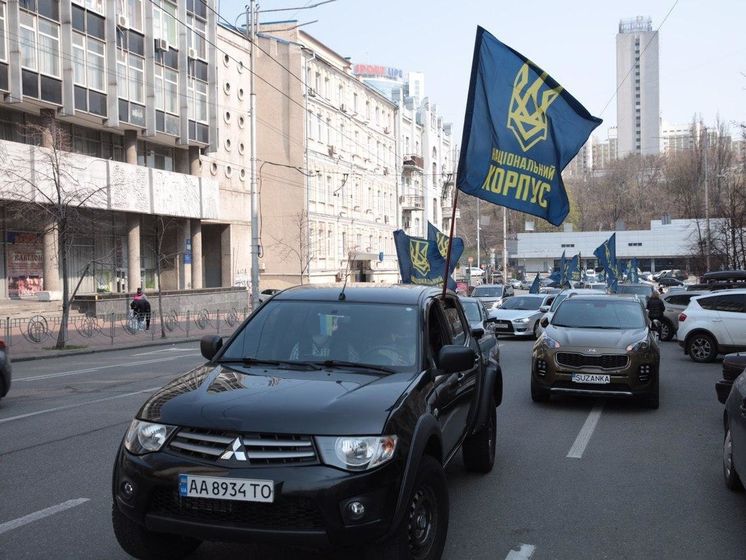 "Нацкорпус" отверг обвинения экс-добровольцев "Азова" в избиении из-за поддержки Стерненко