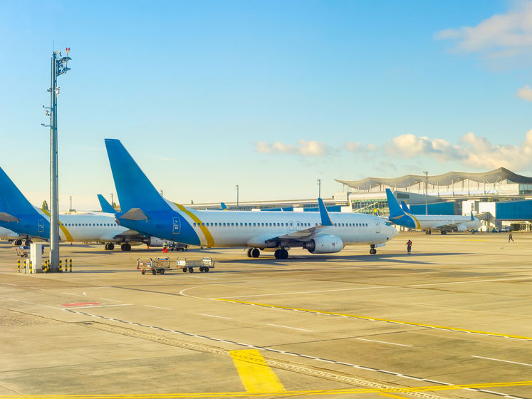 ﻿Кінець карантину. Чотири авіакомпанії поновили продаж квитків на рейси з України