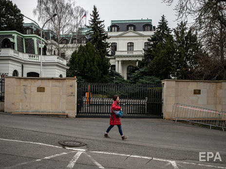 ﻿Посольство РФ у Чехії попросило охорону для російського дипломата після звинувачень у підготовці замаху на чеських політиків 