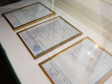 ﻿Співробітники ДБР вилучили в музеї Гончара митні декларації на картини з колекції Порошенка