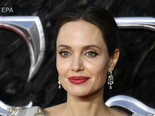Джоли &ndash; 45! Интересные факты об актрисе