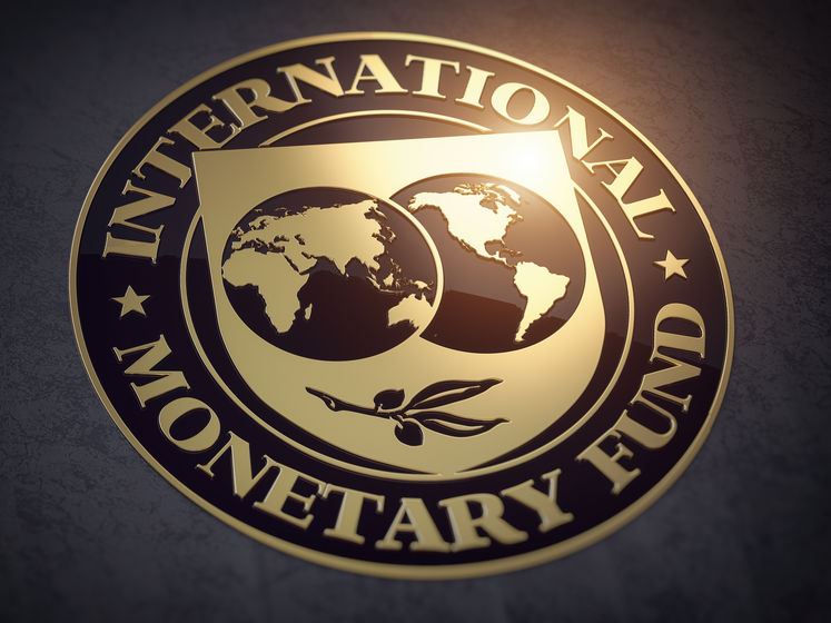 Украина получила $2,1 млрд первого транша кредита МВФ