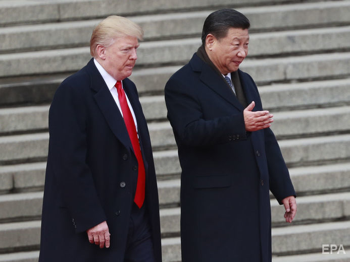 ﻿Болтон: Трамп благав Сі Цзіньпіна допомогти йому перемогти на виборах