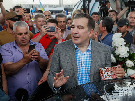 Саакашвили: Путин повел меня в кабинет Сталина. Снял пиджак, мы сели у камина. Я понял, что нахожусь на сеансе вербовки, он изучает мой характер, мои слабости