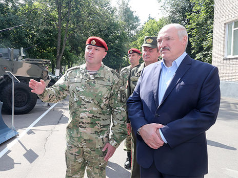 Лукашенко скликав термінову нараду із членами Ради безпеки після затримання найманців у Білорусі