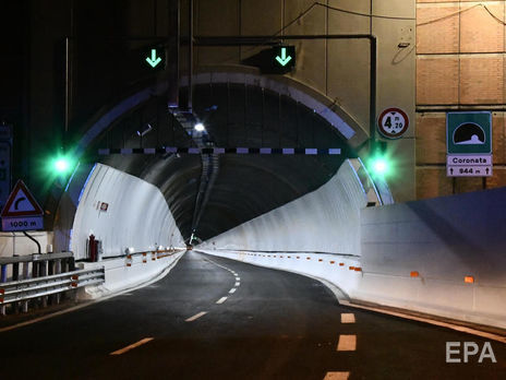У Генуї відкрили рух шляхопроводом, побудованим на місці зруйнованого мосту Моранді. Фоторепортаж
