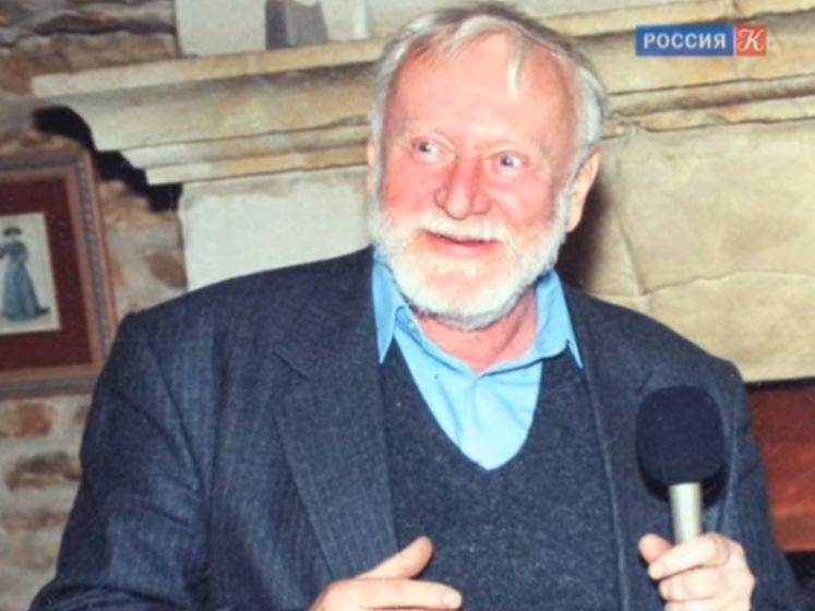 Дочь Кира Булычева: Отец всегда относился к КГБ крайне отрицательно. Товарищ Попов потерпел неудачу с его вербовкой 
