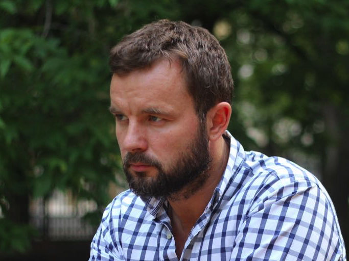 Арестованный в Беларуси политтехнолог Шкляров: Лечь на кровать днем нельзя. Свет в камере горит непрерывно