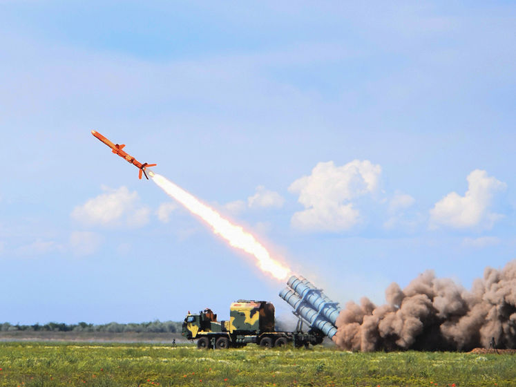 Збройні сили України взяли на озброєння ракетний комплекс "Нептун"