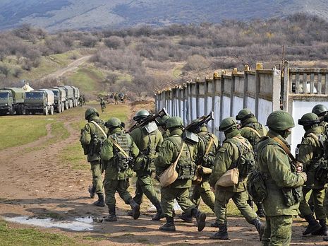 Російські військові у Криму в березні 2014 року