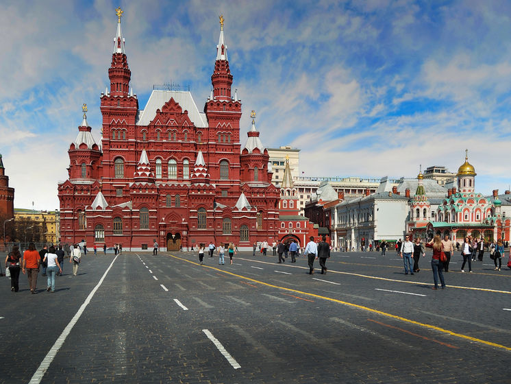 В России отменили конкурс концепций мавзолея без Ленина. Со дня начала приема предложений прошло два дня
