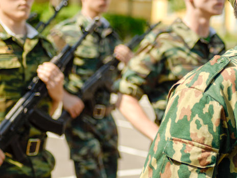 У Білорусі почалися тактичні навчання "Слов'янське братство", участь у яких беруть російські десантники