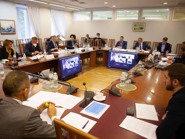 Совет Нацбанка Украины выразил недоверие заместителям главы НБУ Рожковой и Сологубу