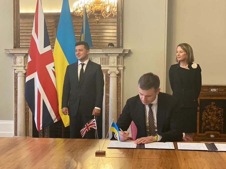 Великобританія погодилася почати з Україною діалог про безвіз – ЗМІ