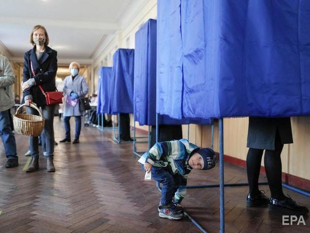 В Україні явка на місцевих виборах на 20.00 становила 35,94% – "Опора"