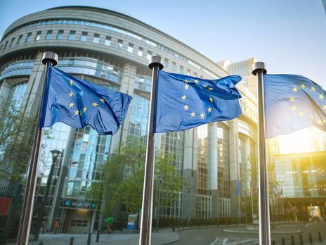 В ЕС считают решение КСУ основанием для временного приостановки безвиза – посол