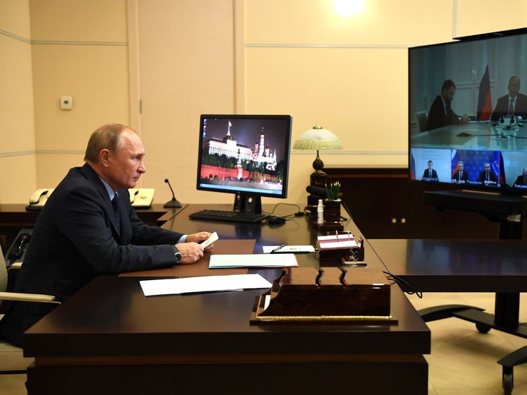 Путін висловив невдоволення роботою "Роскосмосу"