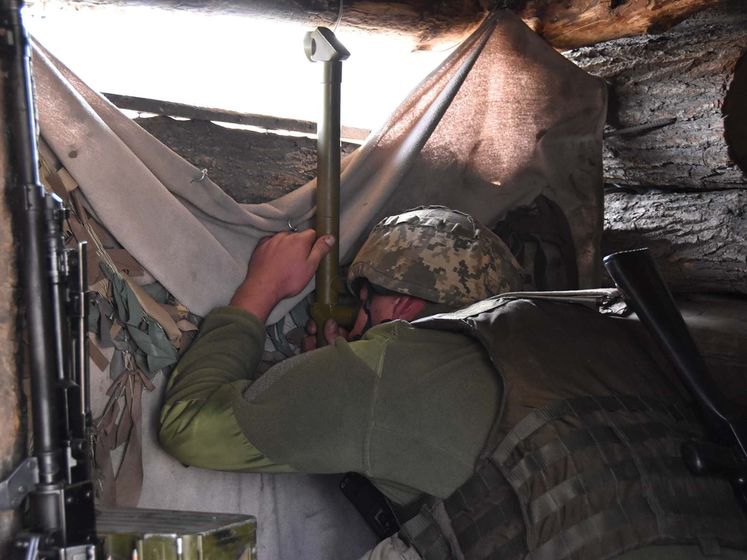 На Донбасі український військовий дістав поранення