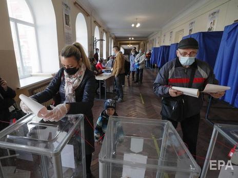 Местные выборы в Украине прошли 25 октября