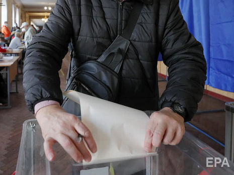 Полиция расследует уголовное производство по факту нарушения тайны голосования в Броварах