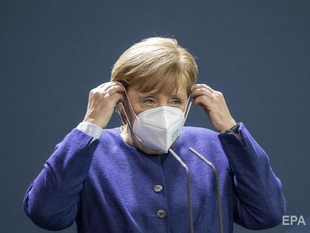Меркель заявила, что Германия и США будут вместе противостоять пандемии коронавируса