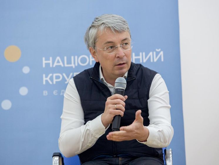 "Мы успели соскучиться". Ткаченко призвал украинцев на выходных посетить учреждения культуры