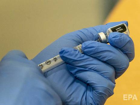 В США расследуют пять случаев аллергической реакции на вакцину Pfizer