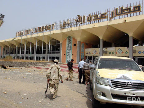 Взрыв в аэропорту, по мнению властей Йемена, организовало хуситское движение "Ансар Аллах" 