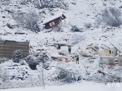 В Норвегии на месте масштабного оползня нашли погибших людей