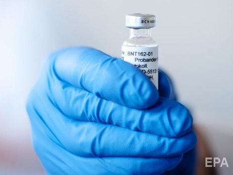 Вакцина BNT162b2 виробництва компаній Pfizer і BioNTech стала першою, яку схвалила ВООЗ
