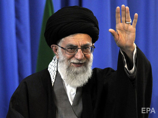 "Помста неминуча". Twitter заблокував акаунт іранського релігійного лідера Хаменеї за погрозу Трампу