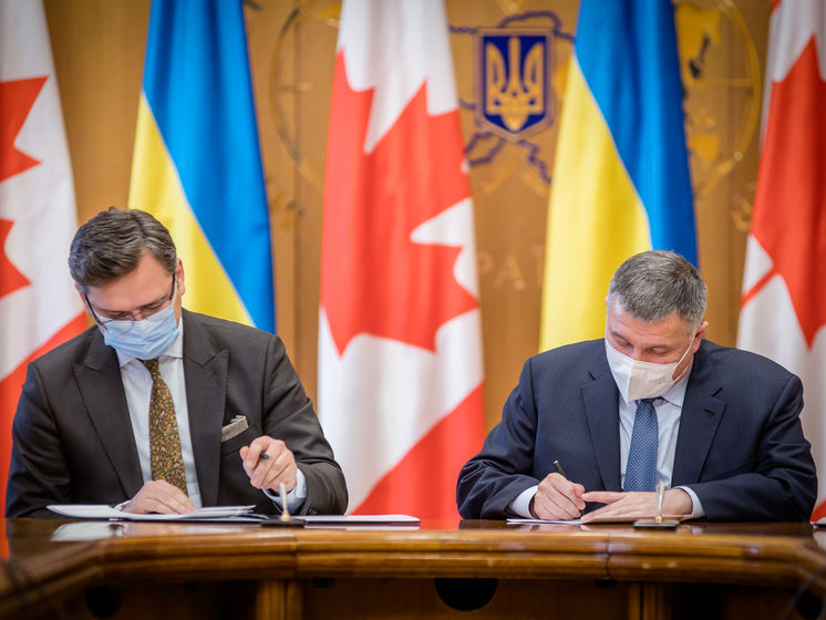 Україна і Канада створять робочу групу для спрощення візового режиму – МЗС України