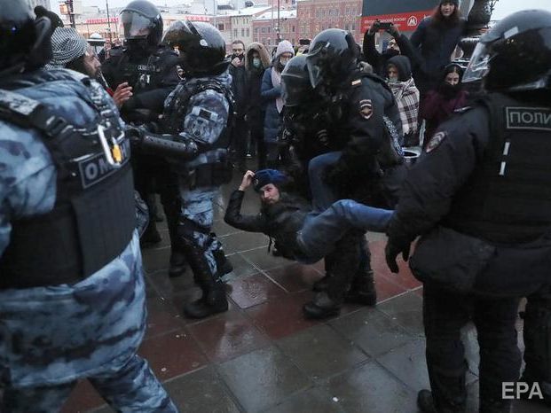 Протести в Росії. Затримано понад 5 тис. осіб – правозахисники