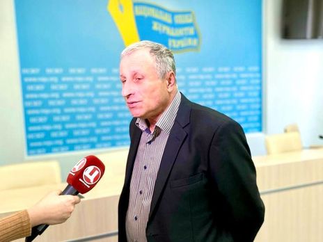 У НСЖУ закликали Зеленського підтримати кримського журналіста і політв'язня Семену