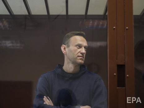 Навальний уже дістав тюремний строк у справі "Ів Роше"